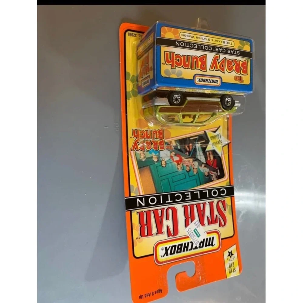 Matchbox 1997‎ The Brady Bunch Station Wagon Star Car Collection NOS NIP